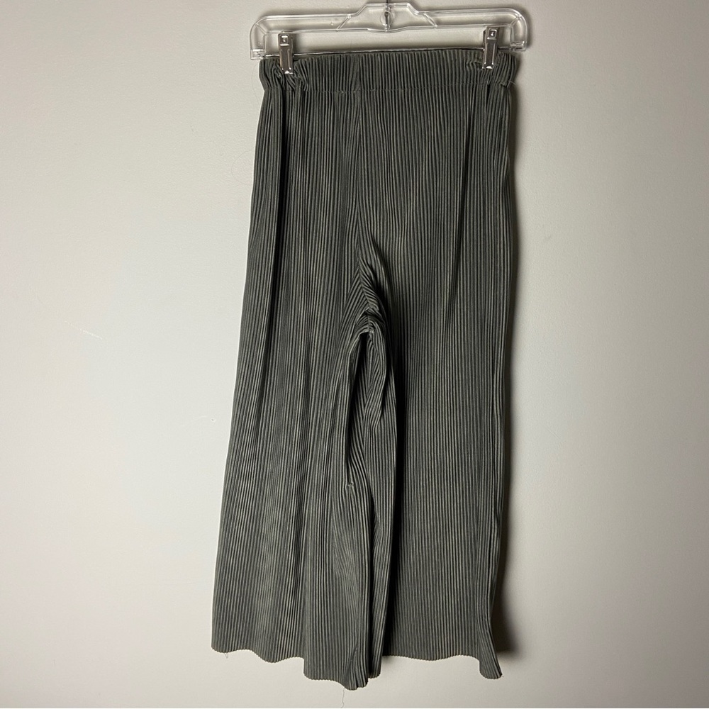 🖤5/$40!! Molly Bracken soft cord wide leg culottes pants size small - Picture 5 of 7